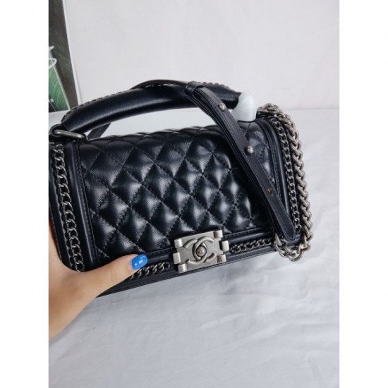 2022SS CHANEL Chanel Women's Bag, which is now very popular with celebrities 2022SS CHANEL Chanel Women's Bag, which is now very popular with celebrities