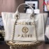 Highly sensitive celebrities favorite 2022SS CHANEL Chanel ladies bag