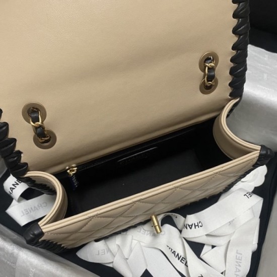 Also published in popular fashion magazines 2022SS CHANEL Chanel Women's Bag Also published in popular fashion magazines 2022SS CHANEL Chanel Women's Bag