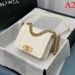 Popular item even after several years of patronage 2022SS CHANEL Chanel Ladies Bag