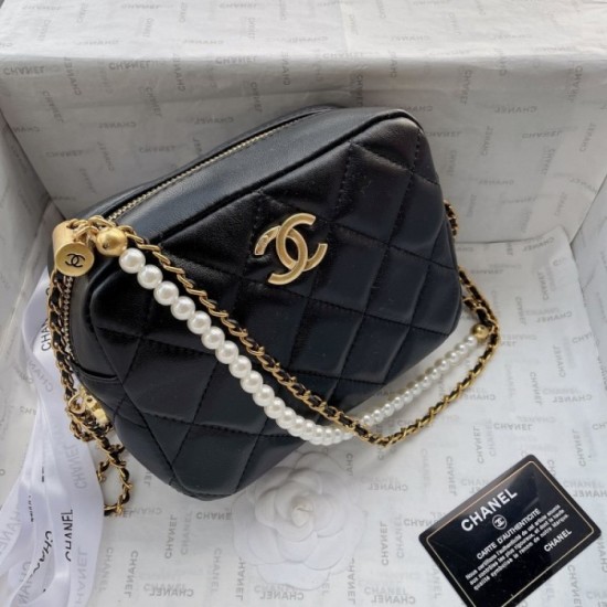 Relaxing dress 2022SS CHANEL Chanel Women's Bag Relaxing dress 2022SS CHANEL Chanel Women's Bag