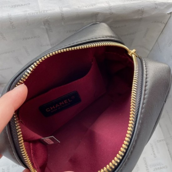 Relaxing dress 2022SS CHANEL Chanel Women's Bag Relaxing dress 2022SS CHANEL Chanel Women's Bag