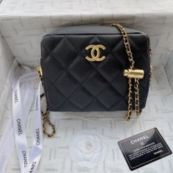 The latest collection 2022SS CHANEL Chanel Ladies Bag