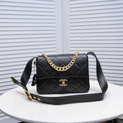 2022SS CHANEL Chanel Women's Bag indispensable for spring outfits