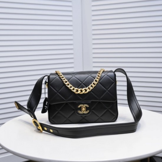 2022SS CHANEL Chanel Women's Bag indispensable for spring outfits 2022SS CHANEL Chanel Women's Bag indispensable for spring outfits