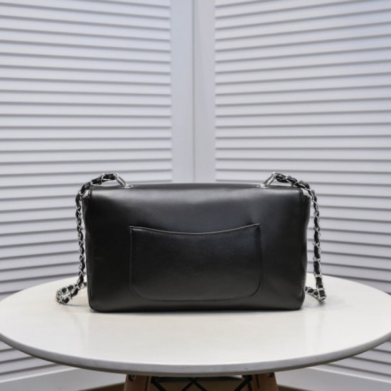 2022SS CHANEL Women's Bag for an elegant and casual atmosphere 2022SS CHANEL Women's Bag for an elegant and casual atmosphere