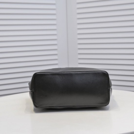Elegant and clean, excellent likability 2022SS CHANEL Chanel Ladies Bag Elegant and clean, excellent likability 2022SS CHANEL Chanel Ladies Bag
