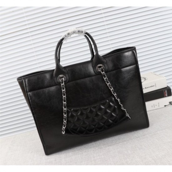 2022SS CHANEL Women's Bag with a sophisticated and fashionable feel 2022SS CHANEL Women's Bag with a sophisticated and fashionable feel