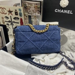 Hard-to-find items sold out in Japan 2022SS CHANEL Chanel Women's Bag