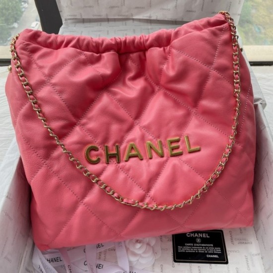 New summer 2022SS CHANEL CHANEL ladies bag that can create a new look New summer 2022SS CHANEL CHANEL ladies bag that can create a new look