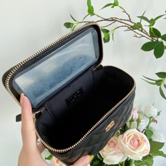 2022SS CHANEL Shoulder bag attracts attention in early summer 2022SS CHANEL Shoulder bag attracts attention in early summer