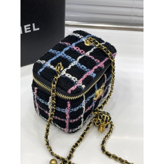 2022SS CHANEL Shoulder bag Plenty of adult atmosphere 2022SS CHANEL Shoulder bag Plenty of adult atmosphere