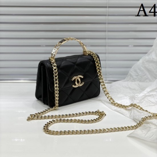2022SS CHANEL Shoulder bag Spring / summer style with a high sense of mode 2022SS CHANEL Shoulder bag Spring / summer style with a high sense of mode