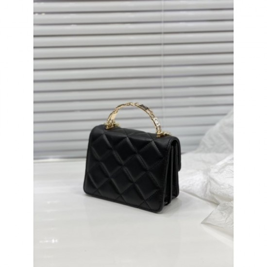 2022SS CHANEL Shoulder bag Spring / summer style with a high sense of mode 2022SS CHANEL Shoulder bag Spring / summer style with a high sense of mode