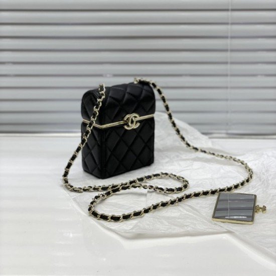 2022SS CHANEL Shoulder bag Many users 2022SS CHANEL Shoulder bag Many users
