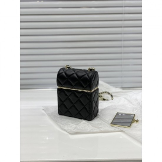 2022SS CHANEL Shoulder bag Many users 2022SS CHANEL Shoulder bag Many users