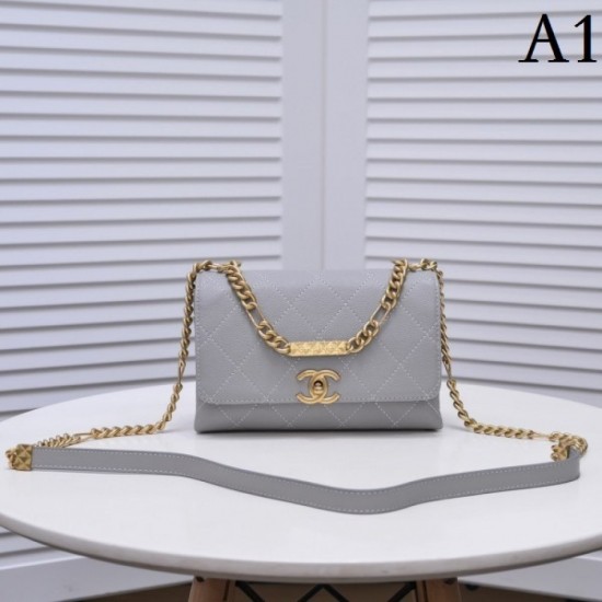 CHANEL Chanel shoulder bag 2022SS summer not yet arrived in Japan color CHANEL Chanel shoulder bag 2022SS summer not yet arrived in Japan color