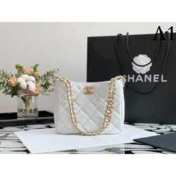 CHANEL Chanel shoulder bag 2022SS Curious item popularity