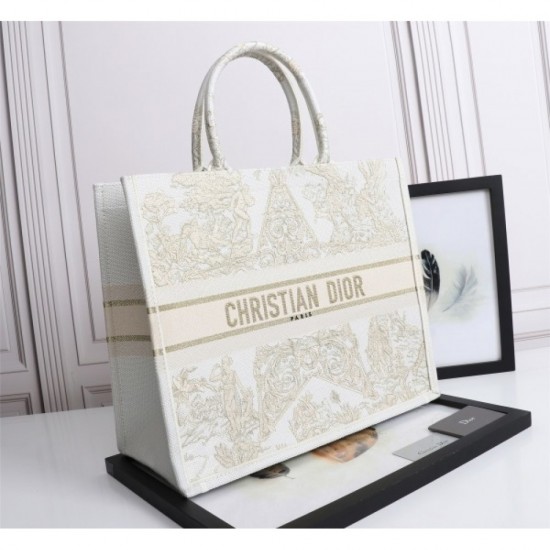 There is no doubt about the latest trends 2022SS DIOR Dior Ladies Bag There is no doubt about the latest trends 2022SS DIOR Dior Ladies Bag