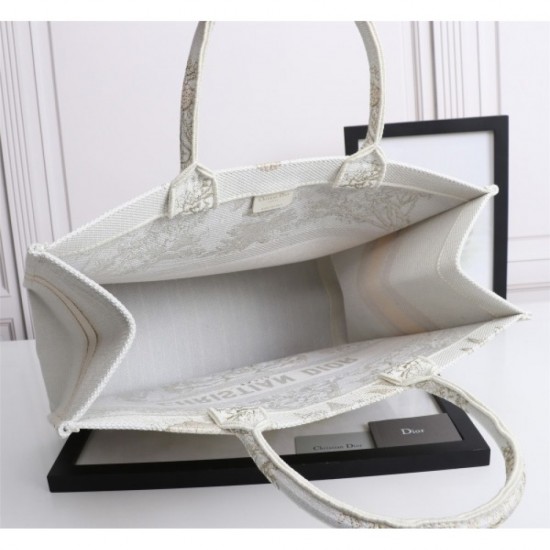 There is no doubt about the latest trends 2022SS DIOR Dior Ladies Bag There is no doubt about the latest trends 2022SS DIOR Dior Ladies Bag