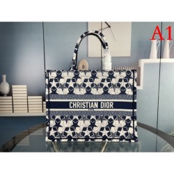 Nice outfit is the hottest 2022SS DIOR Dior Ladies Bag
