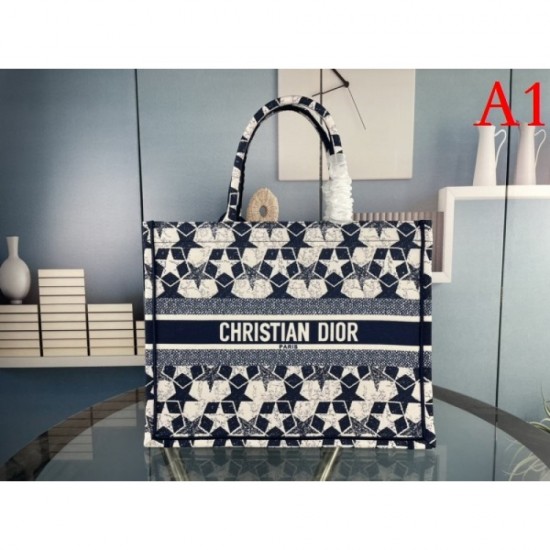 Nice outfit is the hottest 2022SS DIOR Dior Ladies Bag Nice outfit is the hottest 2022SS DIOR Dior Ladies Bag