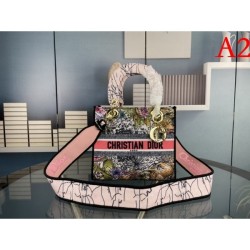 By far the recommended popular new 2022SS DIOR Dior ladies bag