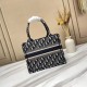2022SS DIOR Dior Tote Bag I want to buy more this year! 2022SS DIOR Dior Tote Bag I want to buy more this year!