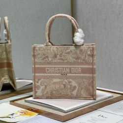2022SS DIOR Dior tote bag Adult-like atmosphere