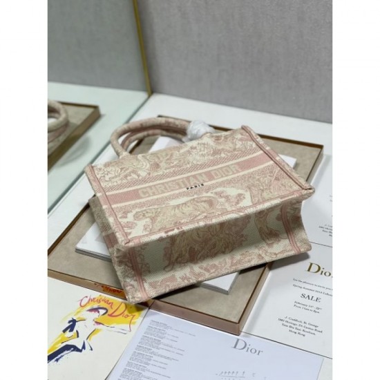 2022SS DIOR Dior tote bag Adult-like atmosphere 2022SS DIOR Dior tote bag Adult-like atmosphere