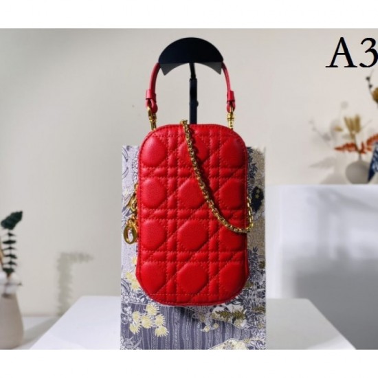 2022SS DIOR Dior Shoulder Bag Recommended for this season 2022SS DIOR Dior Shoulder Bag Recommended for this season