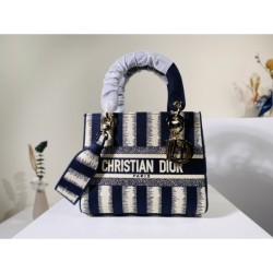 2022SS DIOR Dior shoulder bag rich in color