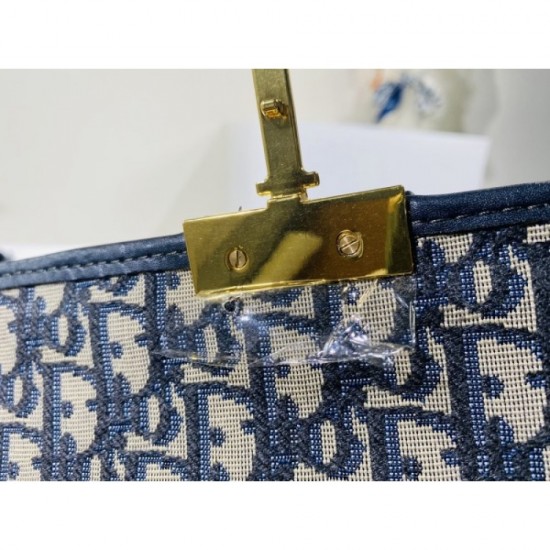 2022SS DIOR Dior Shoulder Bag Key to Fashion Style 2022SS DIOR Dior Shoulder Bag Key to Fashion Style