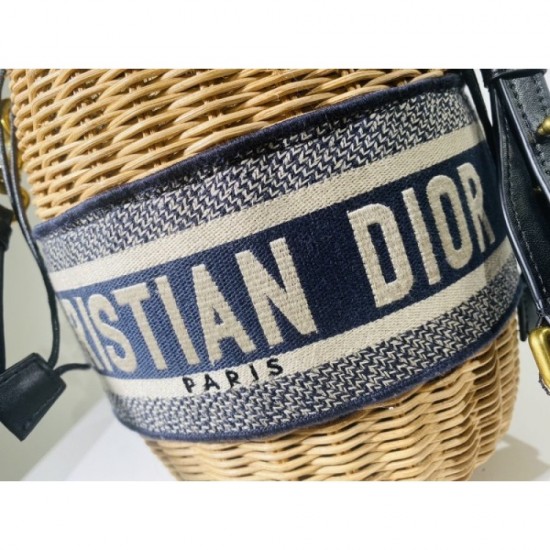 2022SS DIOR Dior shoulder bag very useful 2022SS DIOR Dior shoulder bag very useful