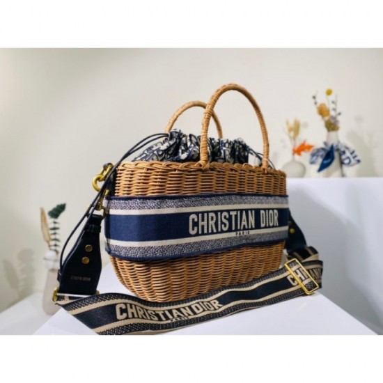 2022SS DIOR Dior shoulder bag Impression of fashionable advanced 2022SS DIOR Dior shoulder bag Impression of fashionable advanced
