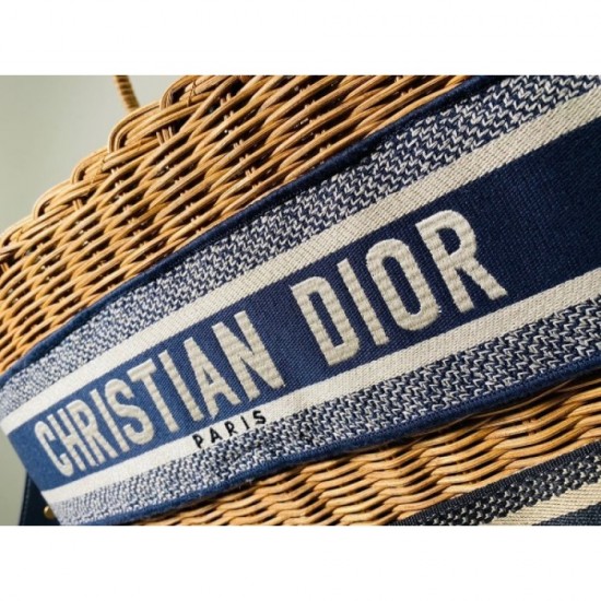 2022SS DIOR Dior shoulder bag Impression of fashionable advanced 2022SS DIOR Dior shoulder bag Impression of fashionable advanced