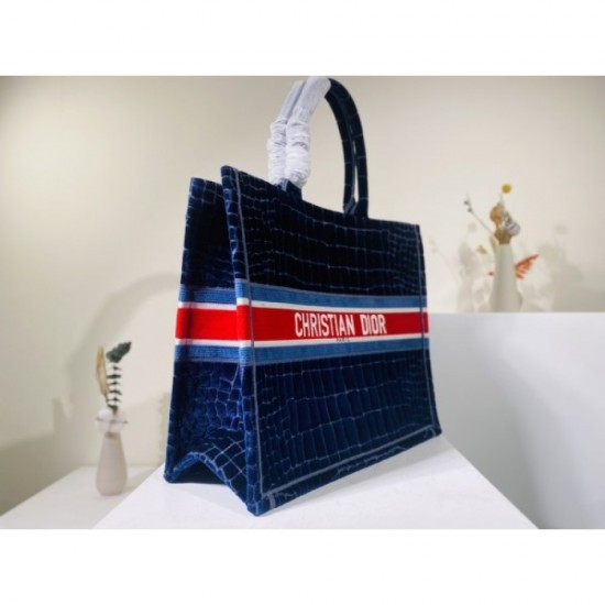 2022SS DIOR Dior tote bag has a neat feeling 2022SS DIOR Dior tote bag has a neat feeling