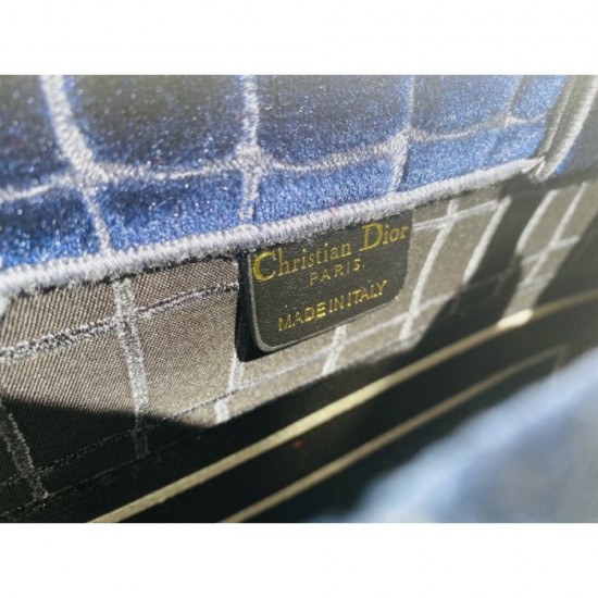 2022SS DIOR Dior tote bag has a neat feeling 2022SS DIOR Dior tote bag has a neat feeling