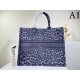 2022SS DIOR Dior Tote Bag Make a cool impression 2022SS DIOR Dior Tote Bag Make a cool impression