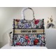 2022SS DIOR Dior Tote Bag For an elegant casual outfit 2022SS DIOR Dior Tote Bag For an elegant casual outfit