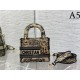DIOR Dior Tote Bag 2022SS Style that can be used for a long time this summer DIOR Dior Tote Bag 2022SS Style that can be used for a long time this summer