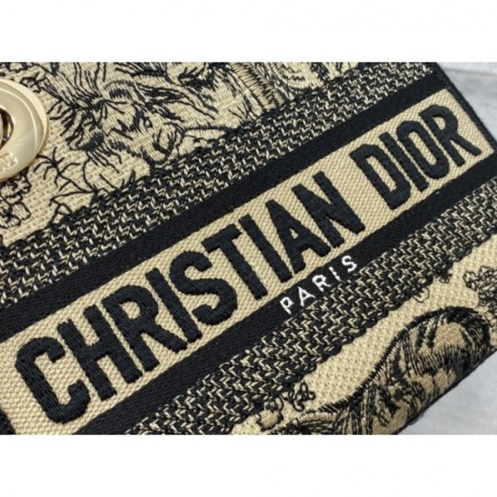 DIOR Dior Tote Bag 2022SS Style that can be used for a long time this summer DIOR Dior Tote Bag 2022SS Style that can be used for a long time this summer
