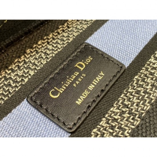 DIOR Dior Tote Bag 2022SS This summer's new work taken for granted DIOR Dior Tote Bag 2022SS This summer's new work taken for granted