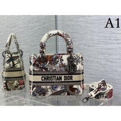 DIOR Dior tote bag 2022SS with the latest fashionable logo