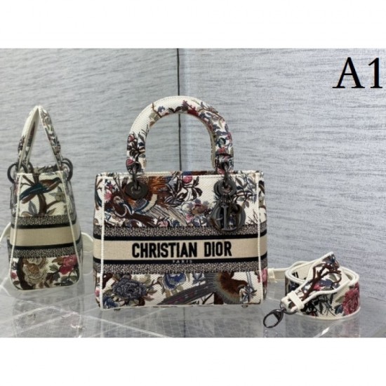DIOR Dior tote bag 2022SS with the latest fashionable logo DIOR Dior tote bag 2022SS with the latest fashionable logo