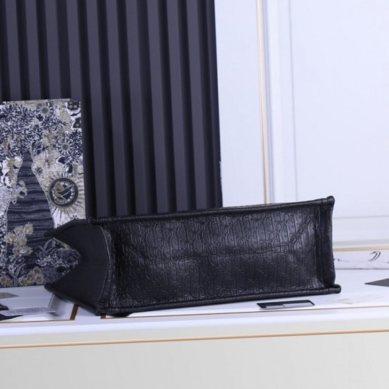 DIOR Dior Tote Bag 2022SS Popular with young people overseas DIOR Dior Tote Bag 2022SS Popular with young people overseas