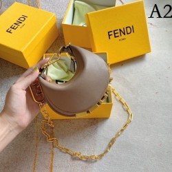 2022SS FENDI Shoulder bag A lot of colors are very popular