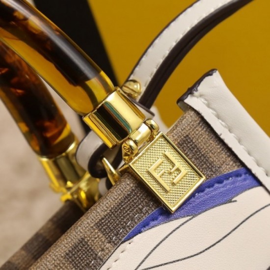 FENDI Fendi Tote Bag 2022SS A loose style is completed FENDI Fendi Tote Bag 2022SS A loose style is completed