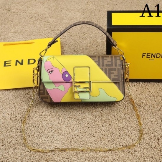FENDI Fendi Tote Bag 2022SS Peace of mind that can be seen from the top FENDI Fendi Tote Bag 2022SS Peace of mind that can be seen from the top