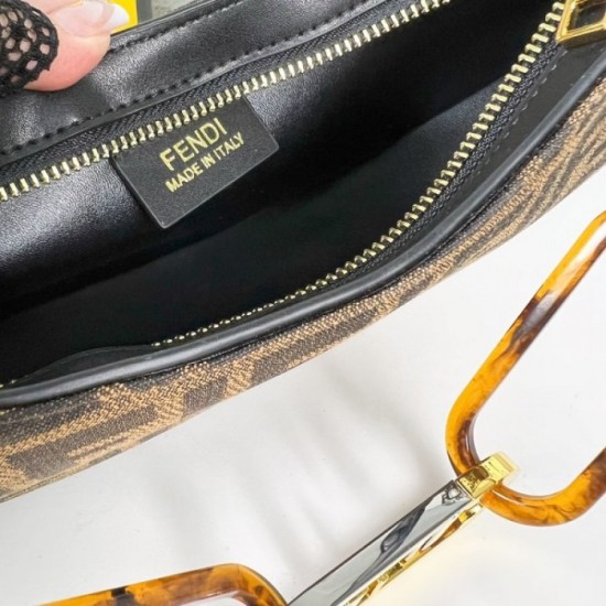 FENDI Fendi Tote Bag 2022SS Spring New Adult Stylish FENDI Fendi Tote Bag 2022SS Spring New Adult Stylish